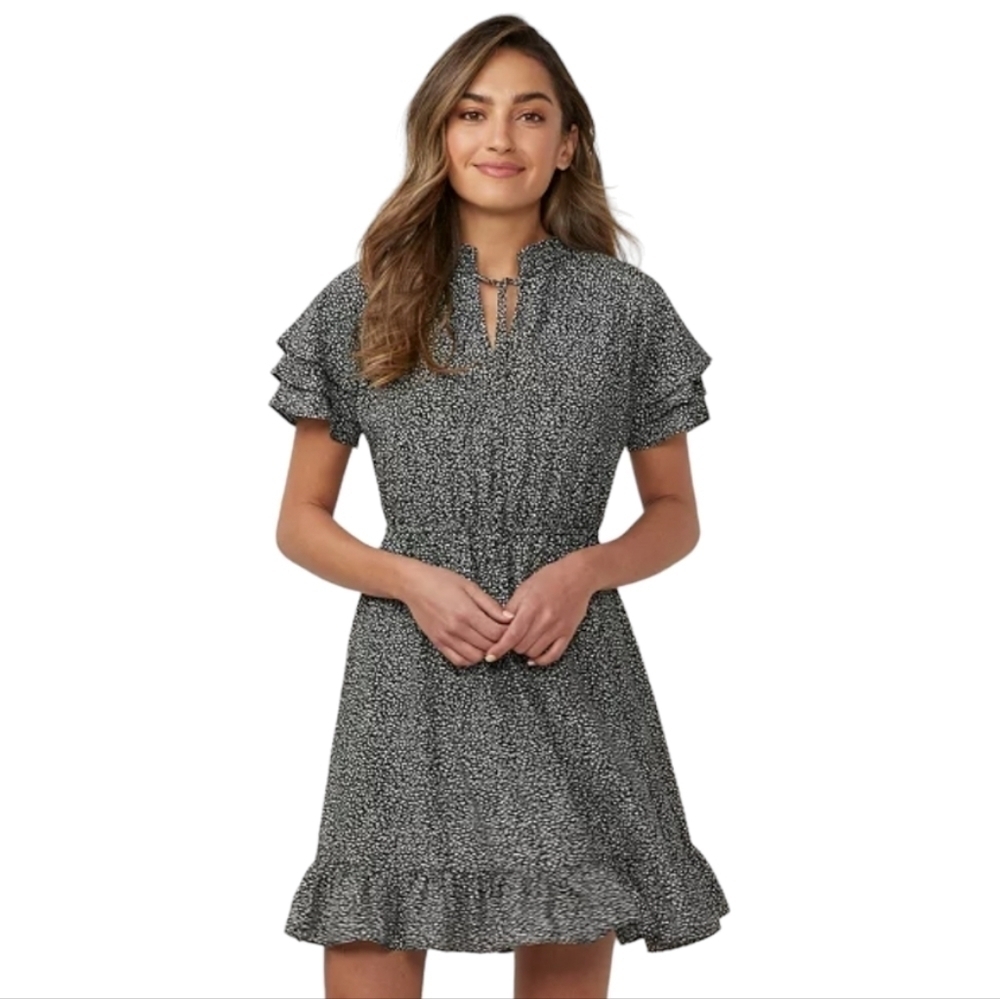 LC Lauren Conrad Black Print Ruffled Dress Size‎ XXL